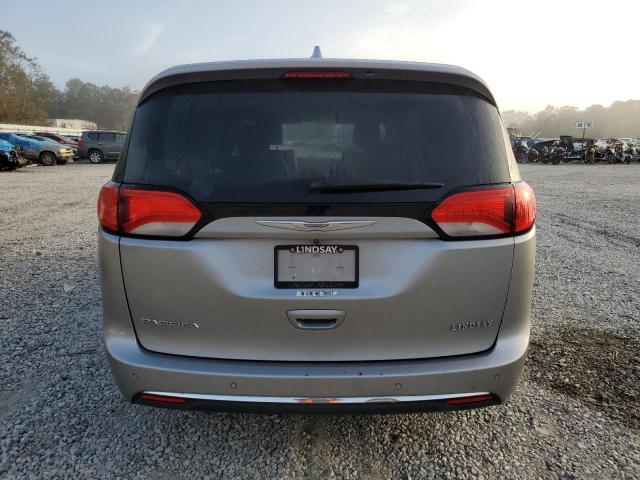 Photo 6 from auction – 2017 CHRYSLER PACIFICA T with VIN 2C4RC1BGXHR603201