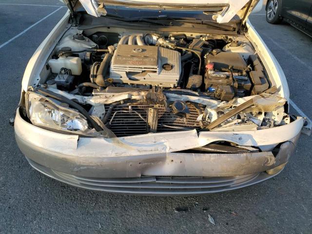 Photo 11 from auction – 2000 LEXUS ES 300 with VIN JT8BF28G2Y5078264