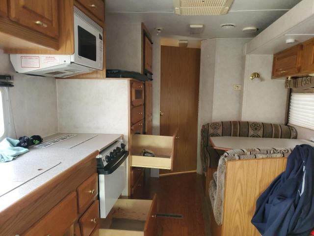 Photo 6 from auction – 2001 FORD E450 with VIN 1FDXE45S21HA66050