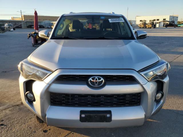 Photo 5 from auction – 2014 TOYOTA 4RUNNER SR with VIN JTEZU5JR7E5082790
