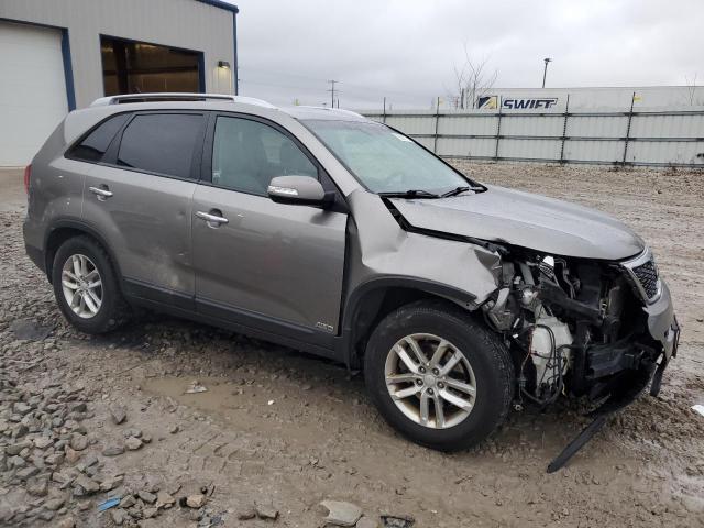 Photo 4 from auction – 2015 KIA SORENTO LX with VIN 5XYKTDA77FG555663