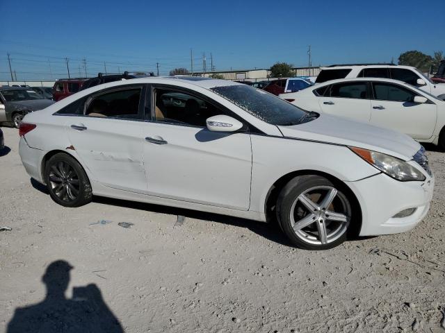 Photo 4 from auction – 2011 HYUNDAI SONATA SE with VIN 5NPEC4AB6BH253933
