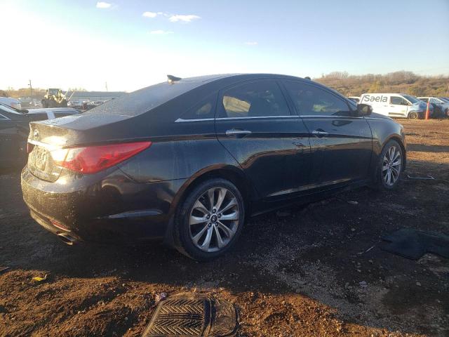 Photo 3 from auction – 2013 HYUNDAI SONATA SE with VIN 5NPEC4AB1DH506868
