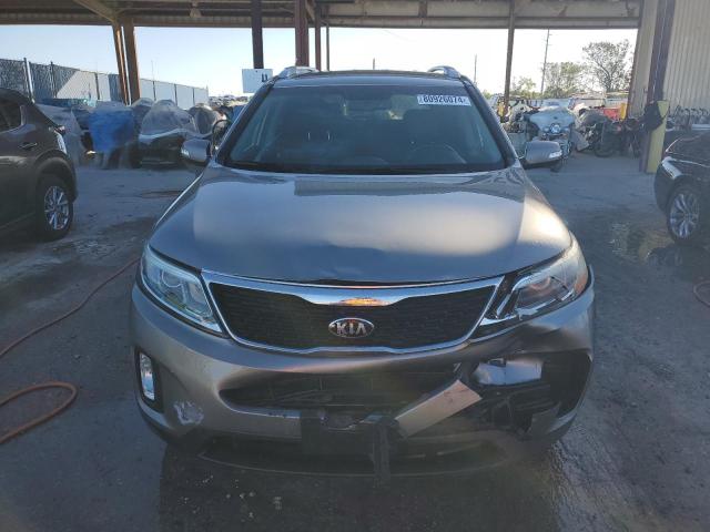 Photo 5 from auction – 2014 KIA SORENTO LX with VIN 5XYKT3A60EG512136