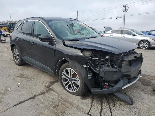 Photo 4 from auction – 2021 FORD ESCAPE SEL with VIN 1FMCU0H68MUA32702