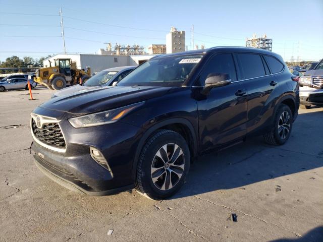 TOYOTA HIGHLANDER 2021 with VIN 5TDHZRAH7MS079784 - Photo from auction