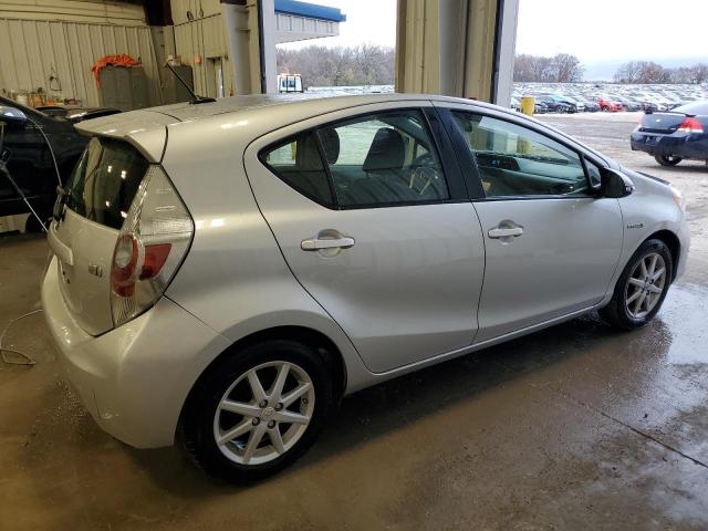 Photo 3 from auction – 2014 TOYOTA PRIUS C with VIN JTDKDTB32E1066234