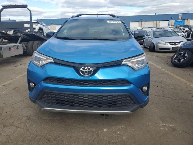Photo 5 from auction – 2016 TOYOTA RAV4 SE with VIN JTMJFREV9GD182487