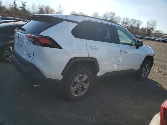 Photo 3 from auction – 2022 TOYOTA RAV4 LE with VIN 2T3LWRFV9NW130896