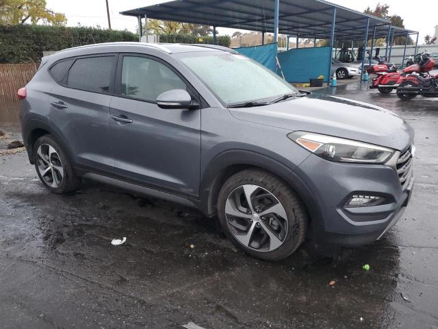 Photo 4 from auction – 2016 HYUNDAI TUCSON LIM with VIN KM8J33A22GU250769