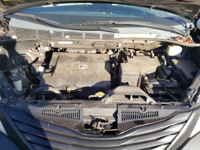 Photo 12 from auction – 2011 TOYOTA SIENNA with VIN 5TDZK3DC4BS052092