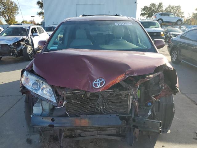 Photo 5 from auction – 2013 TOYOTA SIENNA XLE with VIN 5TDYK3DC4DS389764