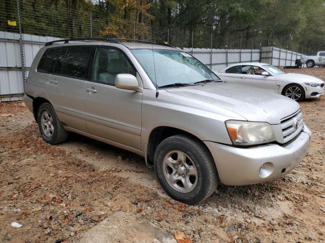 Foto 4 de la subasta – 2005 TOYOTA HIGHLANDER con VIN JTEGD21A950116774