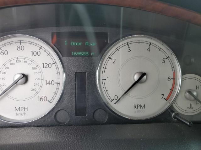 Photo 9 from auction – 2005 CHRYSLER 300C with VIN 2C3AA63H15H105188