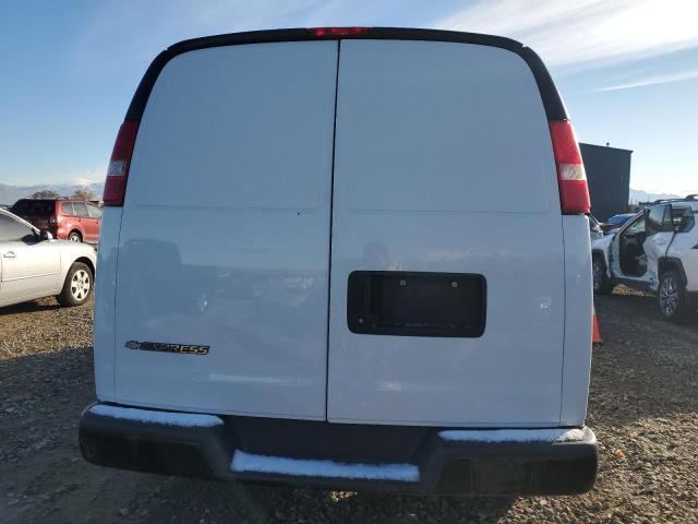 Photo 6 from auction – 2017 CHEVROLET EXPRESS G2 with VIN 1GCWGAFF2H1300202