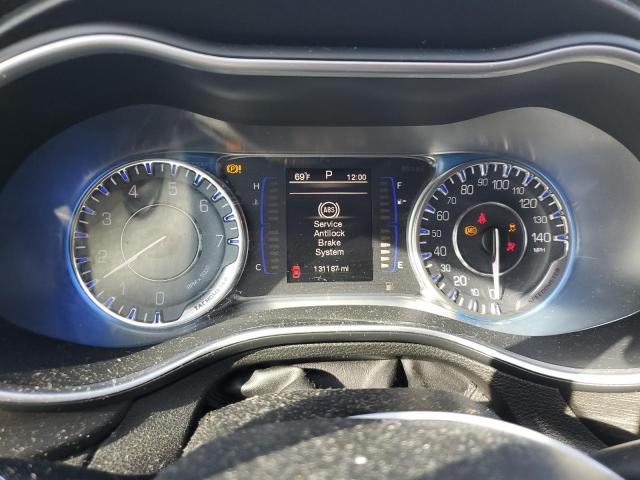 Photo 9 from auction – 2015 CHRYSLER 200 LIMITE with VIN 1C3CCCAB2FN705047