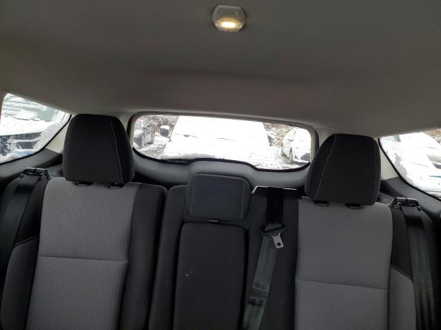 Photo 10 from auction – 2018 FORD ESCAPE SE with VIN 1FMCU9GD6JUA64953