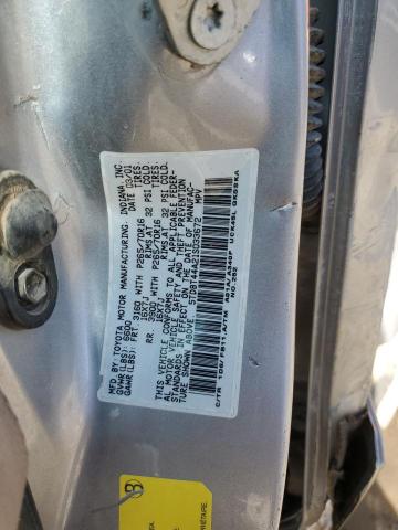 Photo 14 from auction – 2001 TOYOTA SEQUOIA SR with VIN 5TDBT44A21S033672