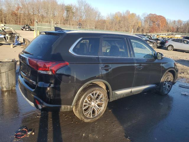 Photo 3 from auction – 2017 MITSUBISHI OUTLANDER with VIN JA4JZ4AX1HZ043938