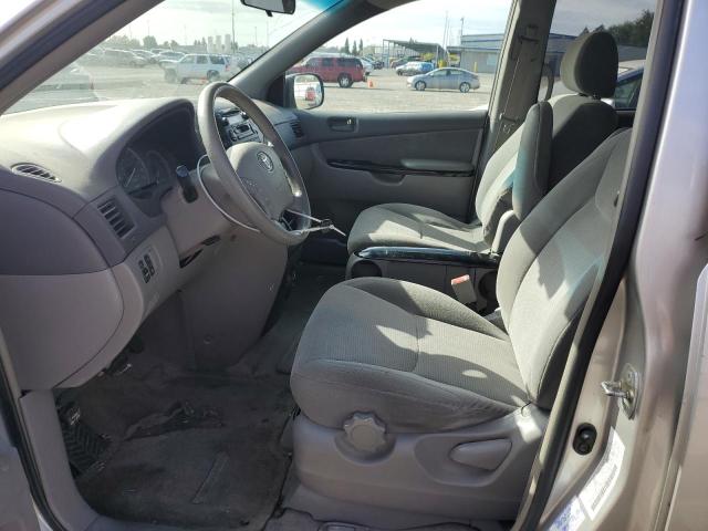 Photo 7 from auction – 2004 TOYOTA SIENNA CE with VIN 5TDZA23C14S076917
