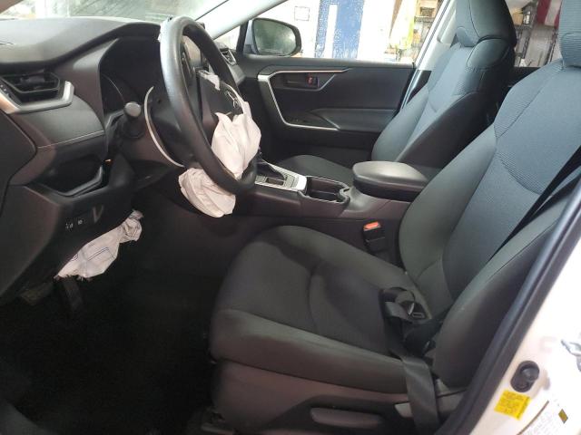 Photo 7 from auction – 2020 TOYOTA RAV4 LE with VIN JTMG1RFV8LD064674