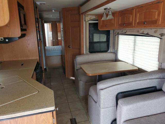 Photo 6 from auction – 2004 FORD DAMON RV with VIN 1F6NF53SX40A07917
