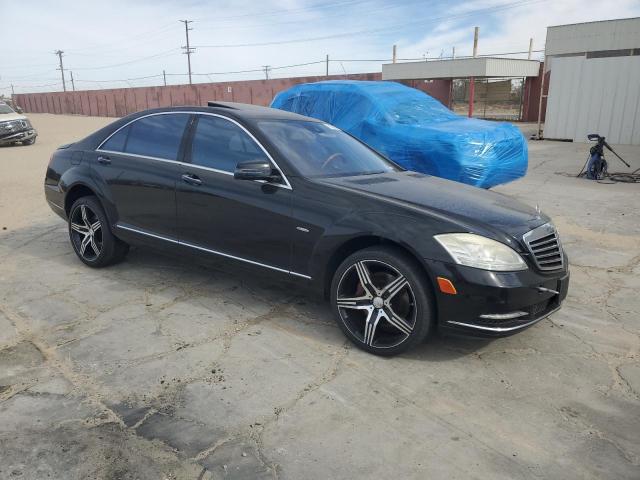 Photo 4 from auction – 2012 MERCEDES-BENZ S 550 with VIN WDDNG7DB3CA421897