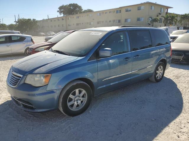 CHRYSLER TOWN & COU 2012 with VIN 2C4RC1BGXCR211215 - Photo from auction