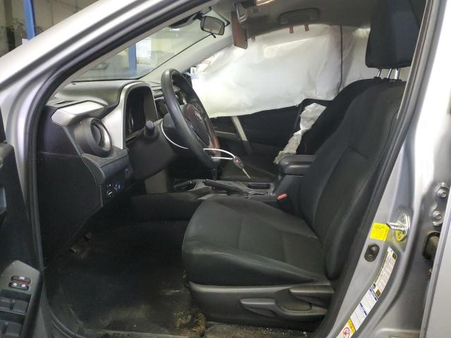 Photo 7 from auction – 2018 TOYOTA RAV4 LE with VIN 2T3BFREV6JW725213