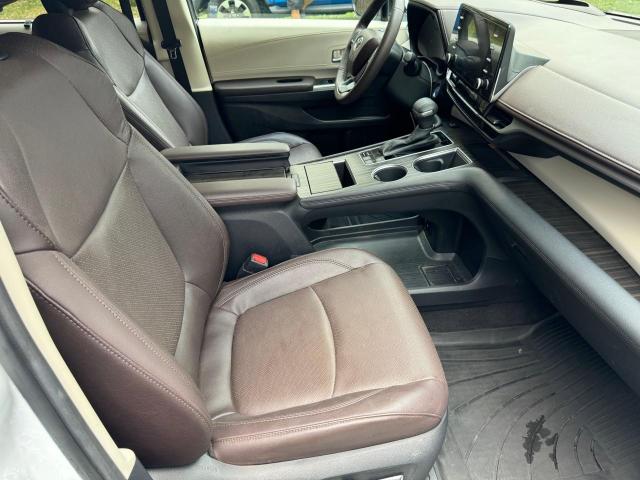 Photo 5 from auction – 2023 TOYOTA SIENNA LIM with VIN 5TDERKEC7PS167764