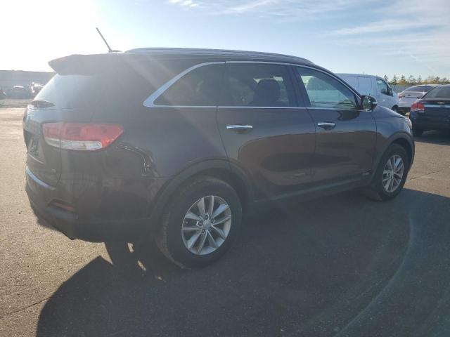 Photo 3 from auction – 2016 KIA SORENTO LX with VIN 5XYPGDA35GG123825