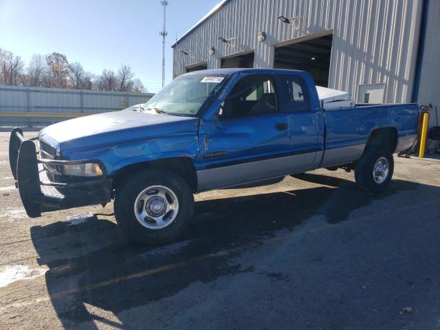 DODGE RAM 2500 2000 with VIN 1B7KF2361YJ138168 - Photo from auction