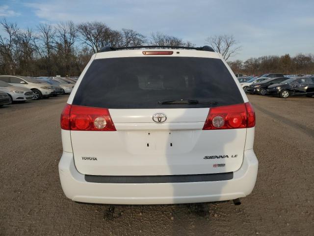 Photo 6 from auction – 2010 TOYOTA SIENNA CE with VIN 5TDKK4CC3AS328821