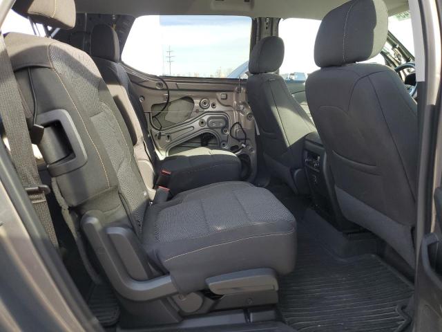 Photo 11 from auction – 2019 CHEVROLET TRAVERSE L with VIN 1GNERGKW6KJ167134