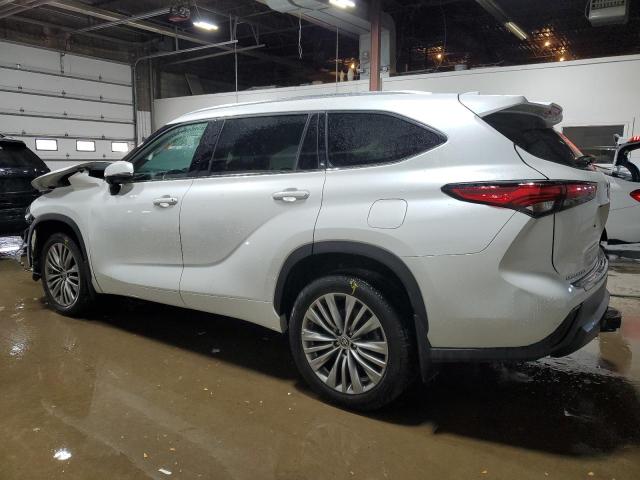 Photo 2 from auction – 2022 TOYOTA HIGHLANDER with VIN 5TDFZRBHXNS162407
