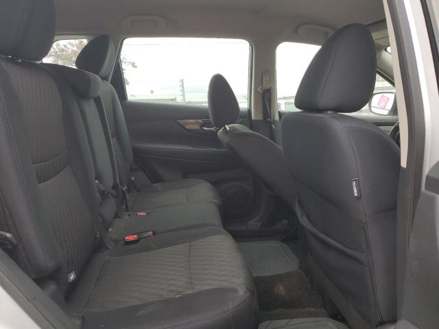 Photo 11 from auction – 2018 NISSAN ROGUE S with VIN 5N1AT2MV5JC828201