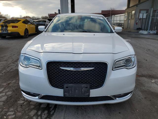 Photo 5 from auction – 2016 CHRYSLER 300 LIMITE with VIN 2C3CCAAG0GH135107