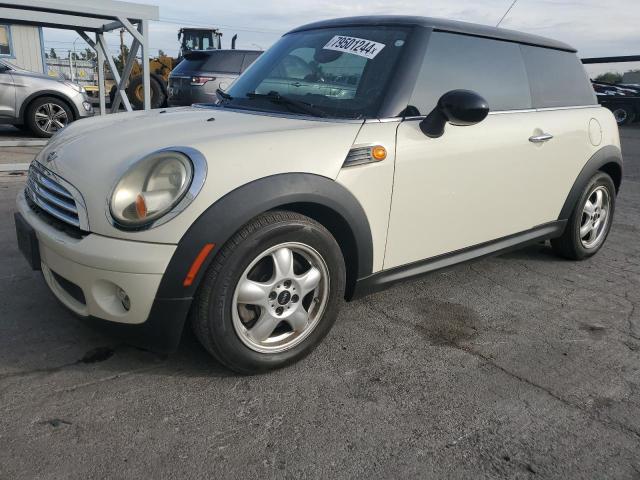 MINI COOPER 2010 with VIN WMWMF3C56ATZ67413 - Photo from auction