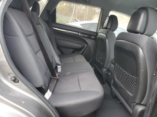 Photo 11 from auction – 2011 KIA SORENTO BA with VIN 5XYKTDA21BG170467