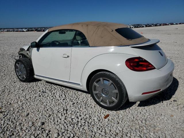 Photo 2 from auction – 2014 VOLKSWAGEN BEETLE with VIN 3VW5X7AT1EM804599