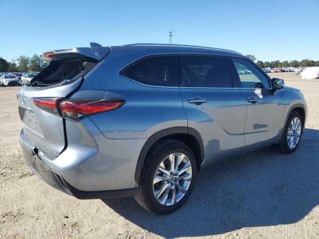 Photo 3 from auction – 2021 TOYOTA HIGHLANDER with VIN 5TDDZRBH9MS111826