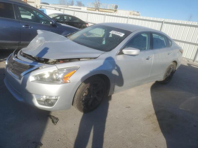 NISSAN ALTIMA 2.5 2015 with VIN 1N4AL3AP3FC173226 - Photo from auction