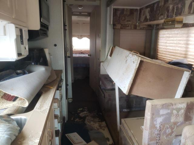 Photo 6 from auction – 1997 WINNEBAGO HC with VIN 1GBLP37J9V3308593