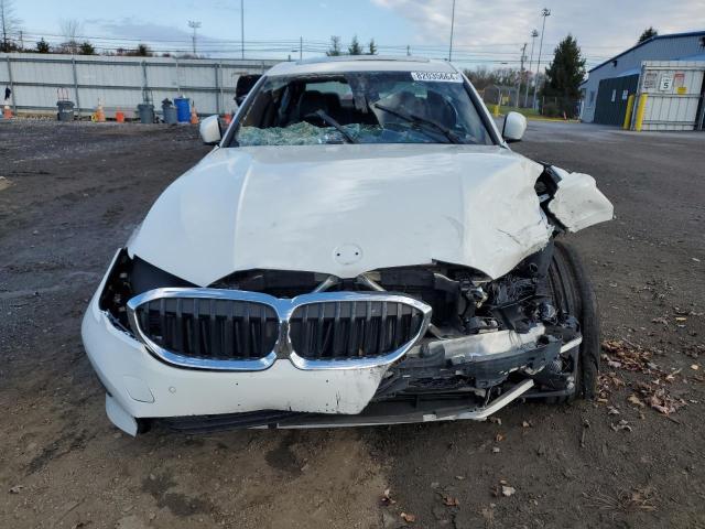 Photo 5 from auction – 2022 BMW 330XI with VIN 3MW5R7J04N8C39872
