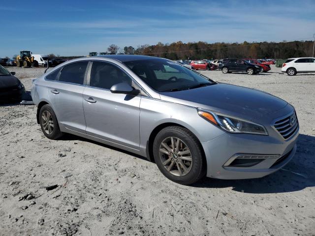 Photo 4 from auction – 2015 HYUNDAI SONATA SE with VIN 5NPE24AF8FH156745