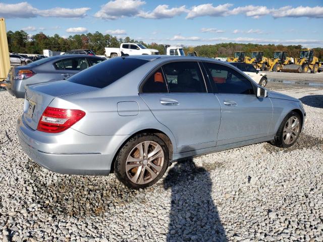 Photo 3 from auction – 2014 MERCEDES-BENZ C 250 with VIN WDDGF4HB4EA962190
