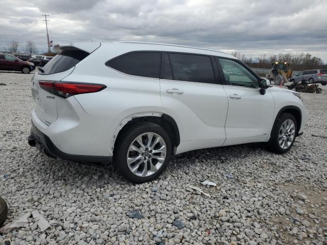Photo 3 from auction – 2022 TOYOTA HIGHLANDER with VIN 5TDXBRCH9NS557105
