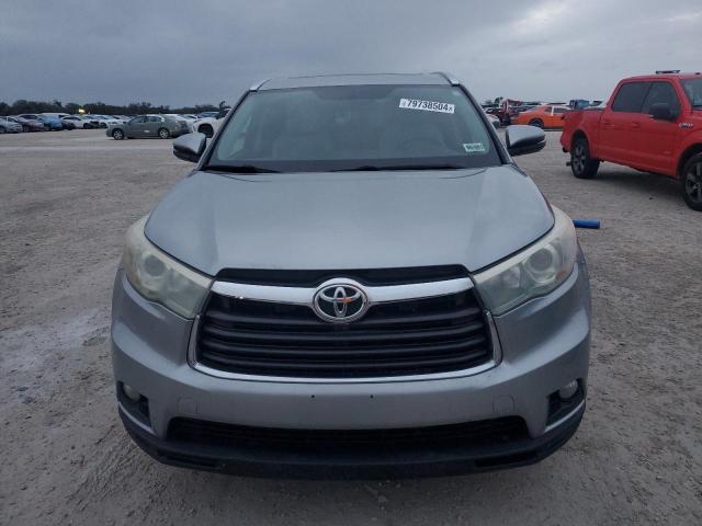 Photo 5 from auction – 2015 TOYOTA HIGHLANDER with VIN 5TDJKRFH5FS217193