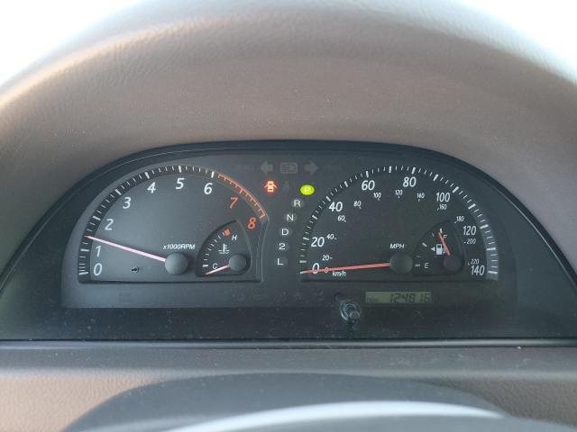 Photo 9 from auction – 2004 TOYOTA CAMRY LE with VIN 4T1BE30K64U914504