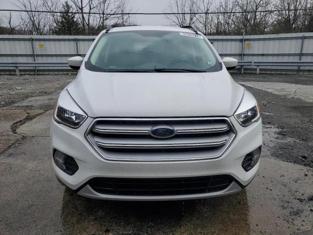 Photo 5 from auction – 2018 FORD ESCAPE SE with VIN 1FMCU9GD5JUC76971